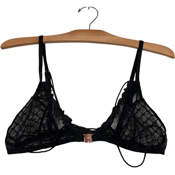 Savage X Fenty BAROQUE BONDAGE FRONT-CLOSURE BRALETTE Black lace goth sz Medium - Picture 4 of 12